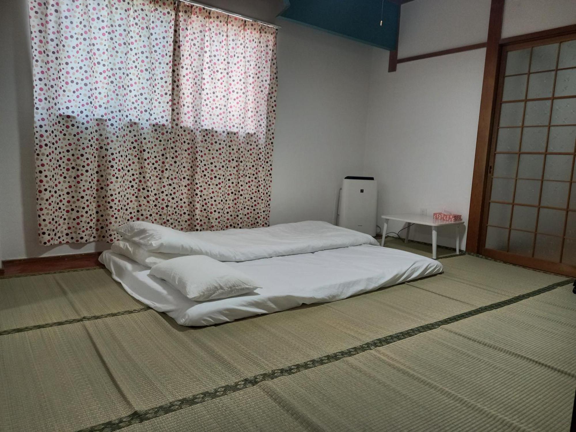Lucky House Guest House Ōsaka Eksteriør bilde